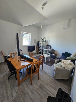 2-Zimmer-Dachgeschosswohnung in Frankfurt-Bornheim ab 15.11.2026