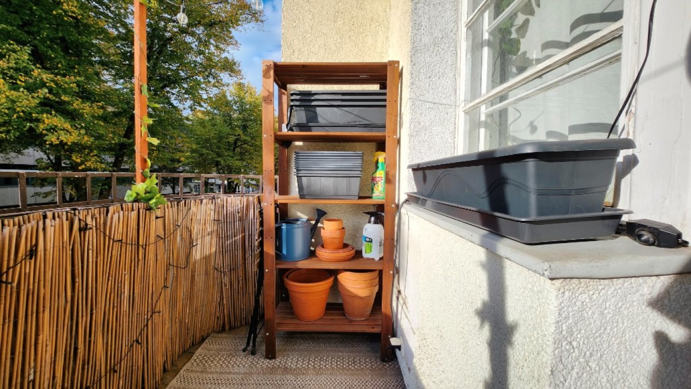 WG-Zimmer Tempelhof Rathausstraße - Töpfe und Balkonkästen zur Bepflanzung