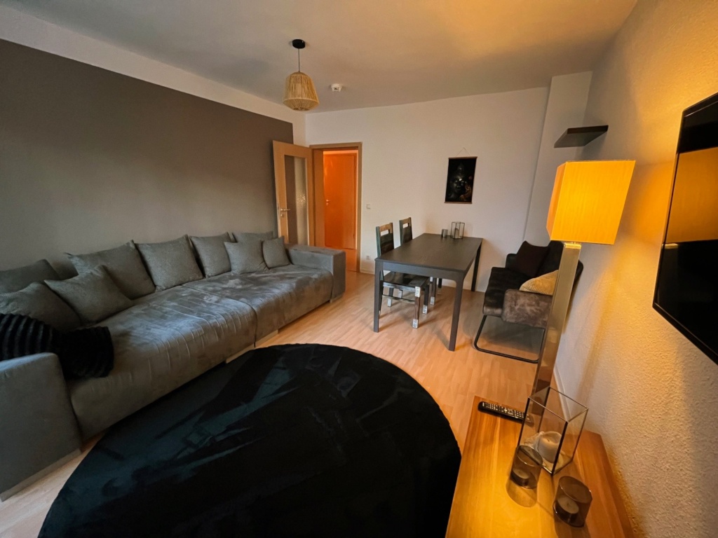 Wohnung Lichtenberg Lincolnstraße - Wohnzimmer (2)