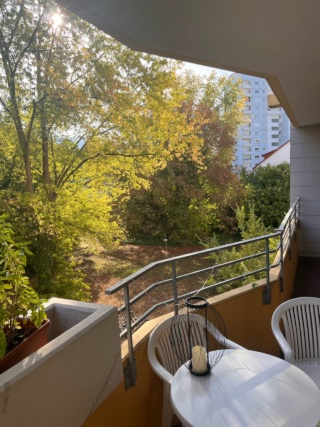 Wg-Zimmer mit Balkon in netter 2er WG