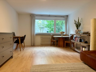 Großes, möbliertes 24 m2 WG-Zimmer | Schwabing-West | All-inclusive
