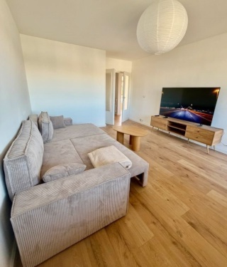 Wunderschöne, möblierte 3-Zimmer-Wohnung (55 m2) — photo 1