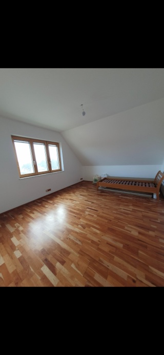 Комната в квартире с террасой и садом, 17 м², Майдлинг, Майдлинг