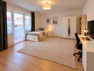 Anzeigenbild: 25 m2 großes möbliertes WG-Zimmer mit Balkon | 2er-WG | Erstbezug nach Modernisierung