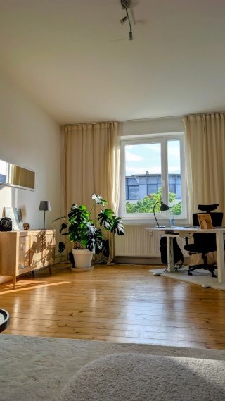 Ad image: Helle, voll möblierte 74 qm Wohnung Nov. & Dez. 2026