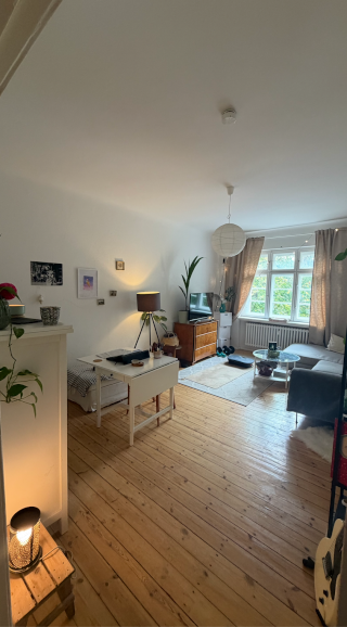 2-Zimmer-Wohnung zur Zwischenmiete ab Ende Dezember – Verlängerung ggf. möglich — photo 1