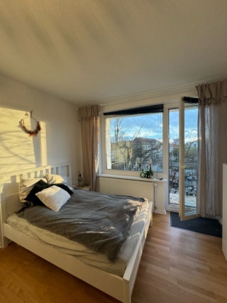 Ad image: Altstadt – Zimmer mit eigenem Balkon in 3er-WG