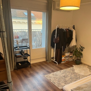 Комната в квартире с балконом, 12 м², Майдлинг, Майдлинг