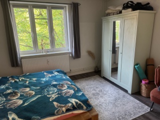 WG-Zimmer in 3er WG (Einzug ab Mitte November)