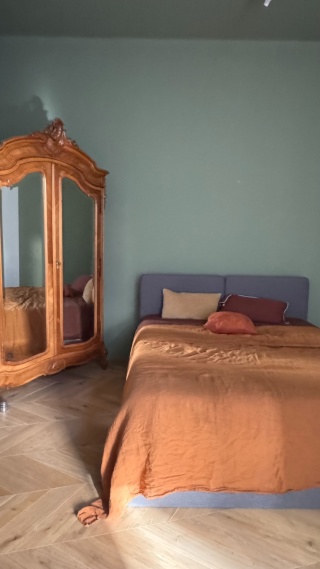 Schöne 2 Zimmer Wohnung Altbau ca 80 QM Nähe TU und UdK Balkon — photo 1