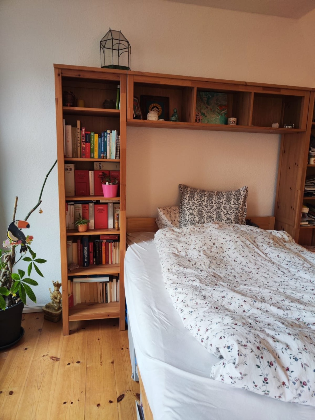 WG-Zimmer Schöneberg Goltzstraße - dein gemütliches Bett