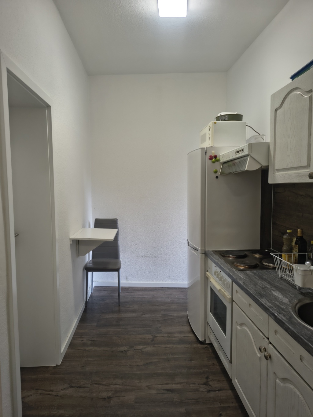 Habitación en WG Leipzig Theodor-Neubauer-Straße 44 - Küchen