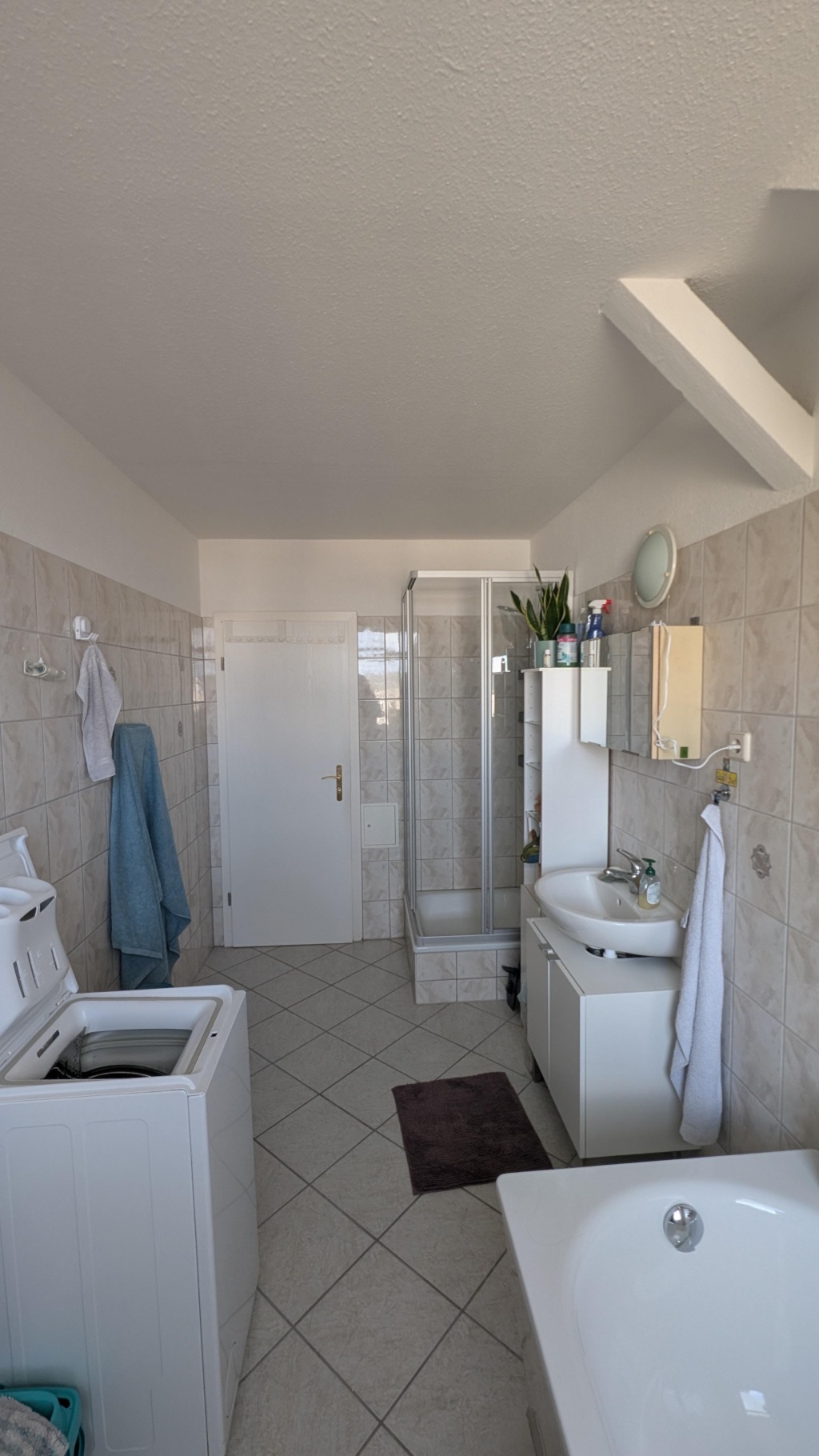 WG-Zimmer Bernsdorf Dittesstr. - Badezimmer