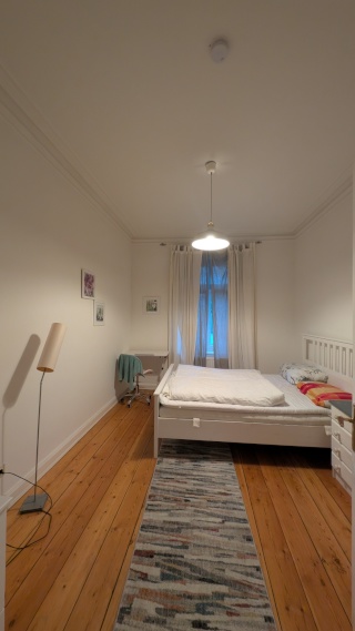 Gemütliches 14qm Zimmer in schöner 3-Zimmer-WG in Altona (mit Balkon!)
