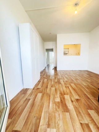 Schöne, sonnige 2- Zimmer Wohnung für 1 Person! — photo 1