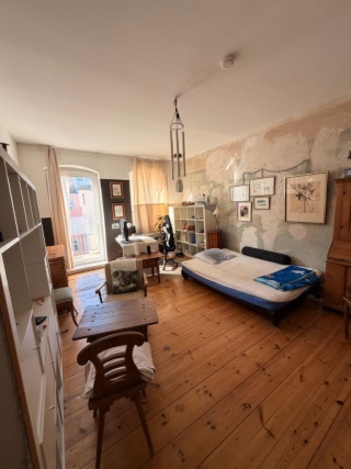 Quite, furnished room in WG with balcony (renewable)