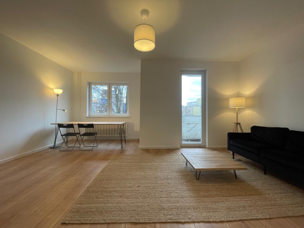 Flat Charlottenburg Heafenzeile 25 - picture 1