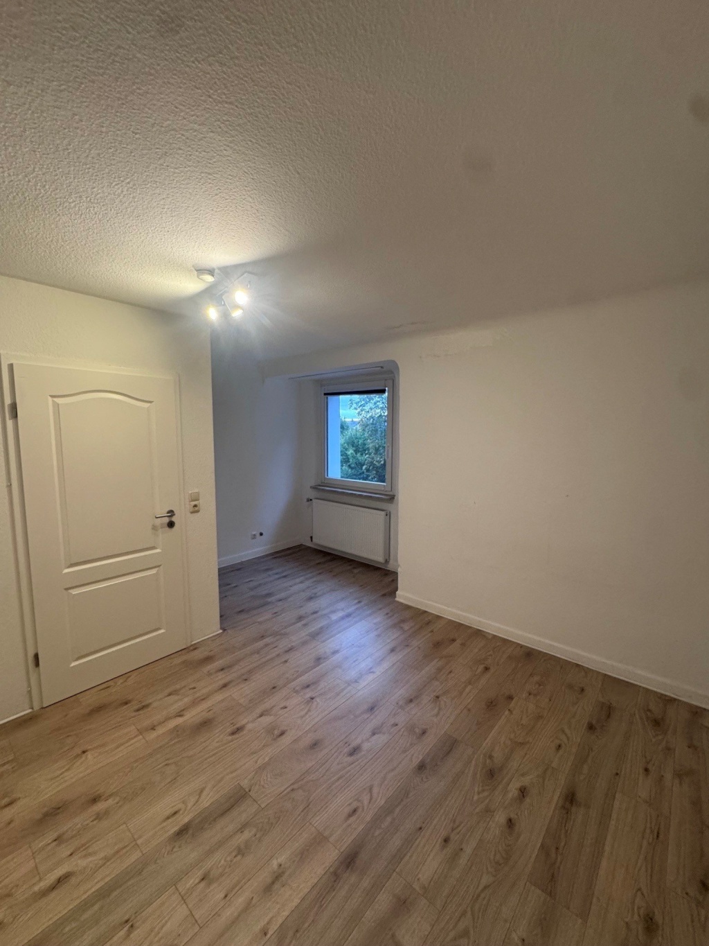 WG-Zimmer Urbach Frankfurter Str 504 - Bild 2