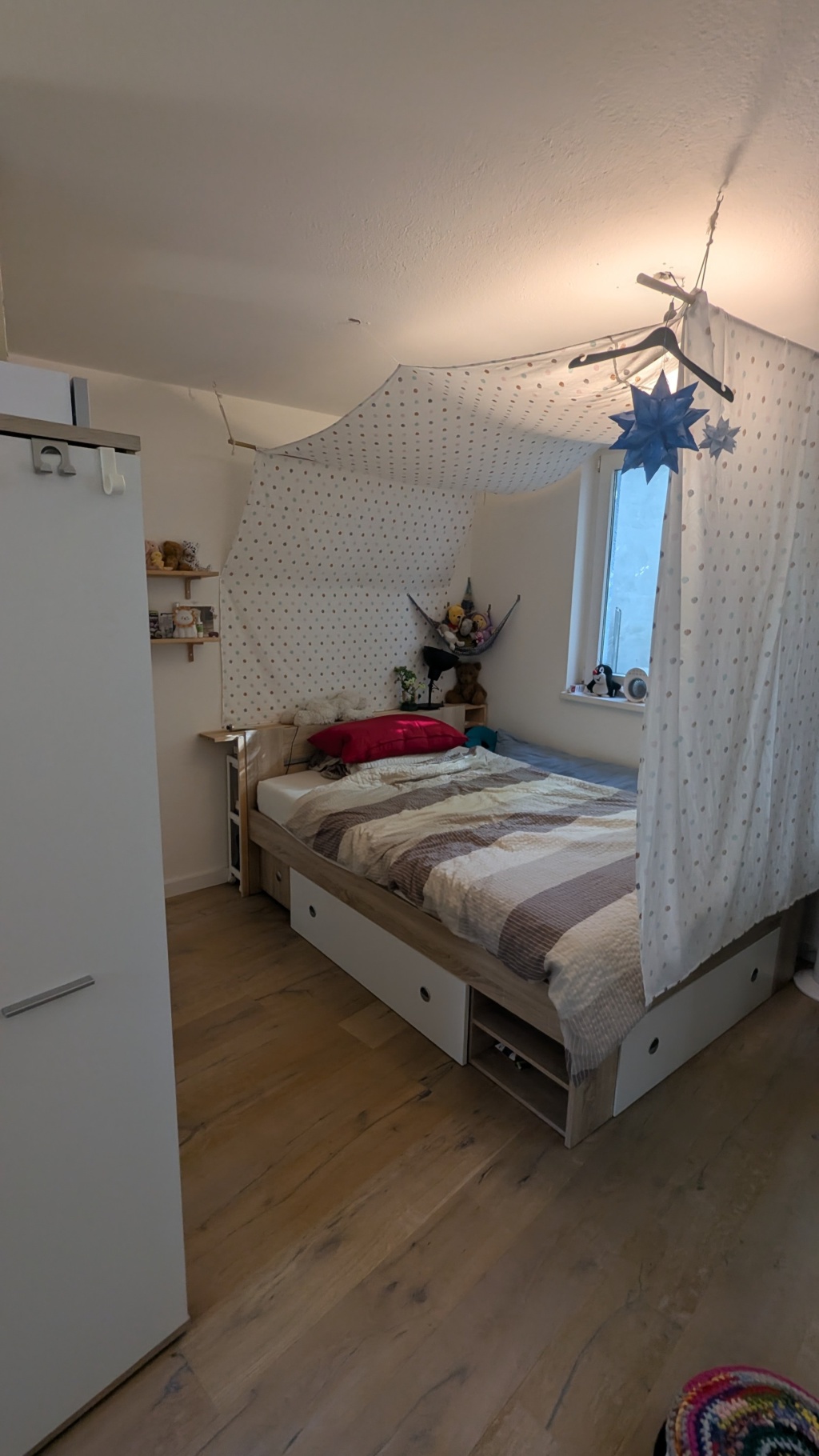 Wohnung Agnesviertel Krefelder Straße - Die andere Ecke vom Schlafzimmer