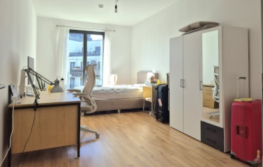 2er-WG: Neubau modern + sauber