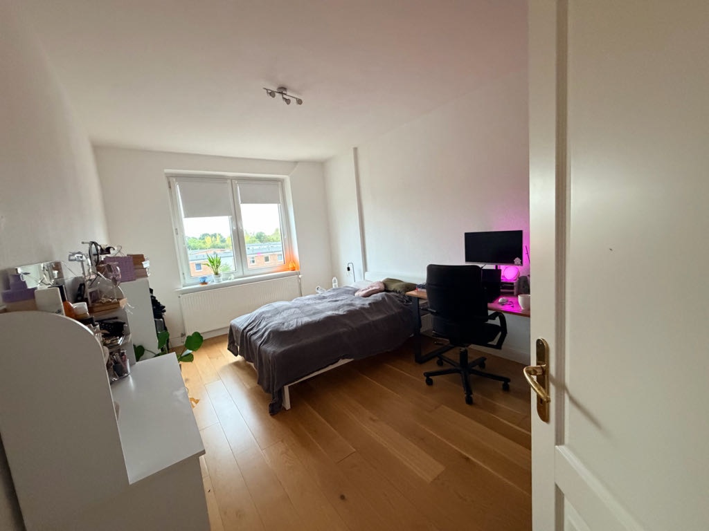 Bright 18 m2 room in a women-only flatshare in Hamburg-Horn – Foto 2