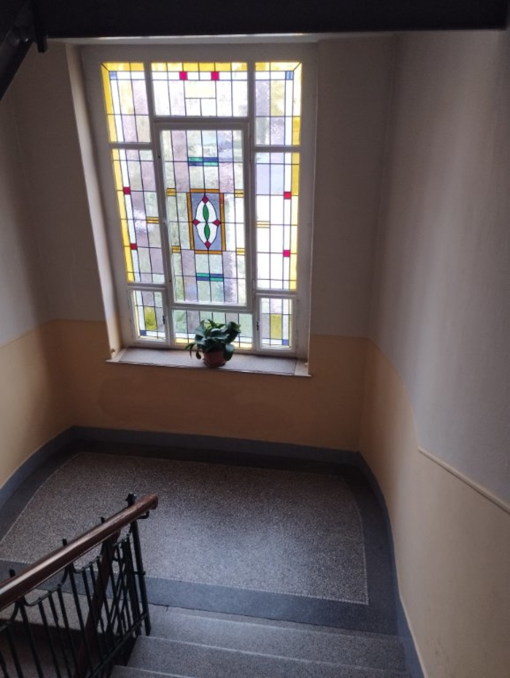 WG-Zimmer Bernsdorf Dittesstr. - Treppenhaus
