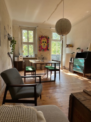 Helle 2-Zimmer-Wohnung Altbau mit Balkon in Friedenau — photo 1