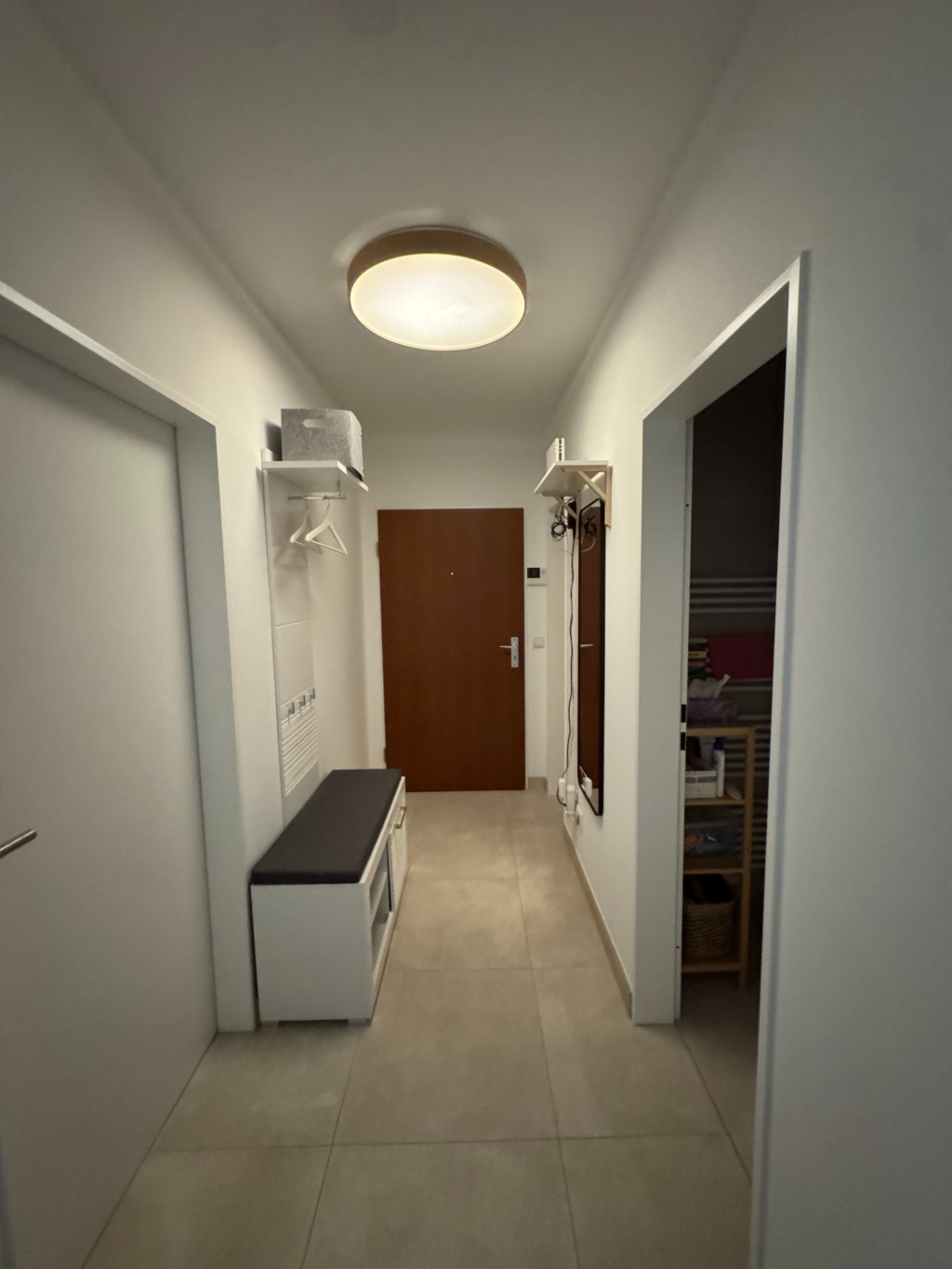 WG-Zimmer Hadern Karl-Witthalm-Straße 12 - Flur