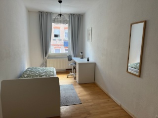 Anzeigenbild: Subletting my fully furnished 17m2 room for the month of November 2026.