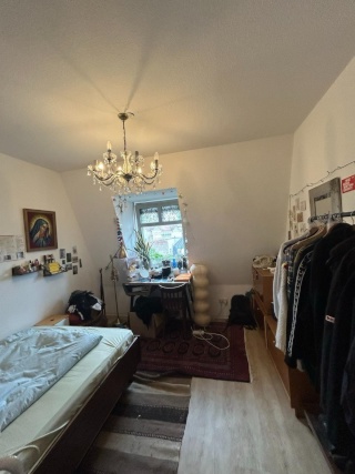 Gemeinschaftliche 4er Maisonette-WG in der Neustadt sucht nette Mitbewohnerin (FLINTA gesucht, siehe Beschreibung))
