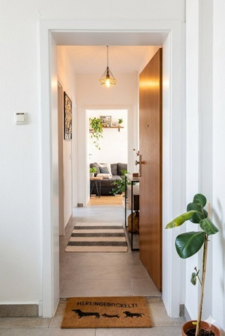 Ad image: fully furnished 3-room apartment with balcony, garden and home office, Feb. 2027 to Feb. 2028 - move in directly with the suitcase