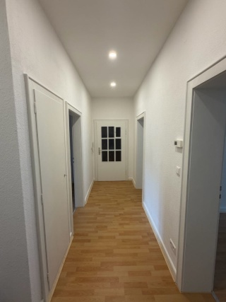 Imagen del anuncio: Apartamento de 4 habitaciones recientemente renovado en Weststadt