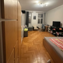 Shared room (WG) with 21 m² in Wieden, Wieden