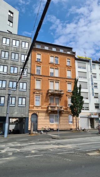 Ad image: Beautiful room in 4 WG directly at the HBF