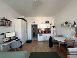 1-Room Apartment with Lift, 31 m², Margareten, Margareten