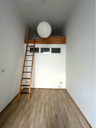 Shared room with loft bed, 12 m², Neubau, Neubau