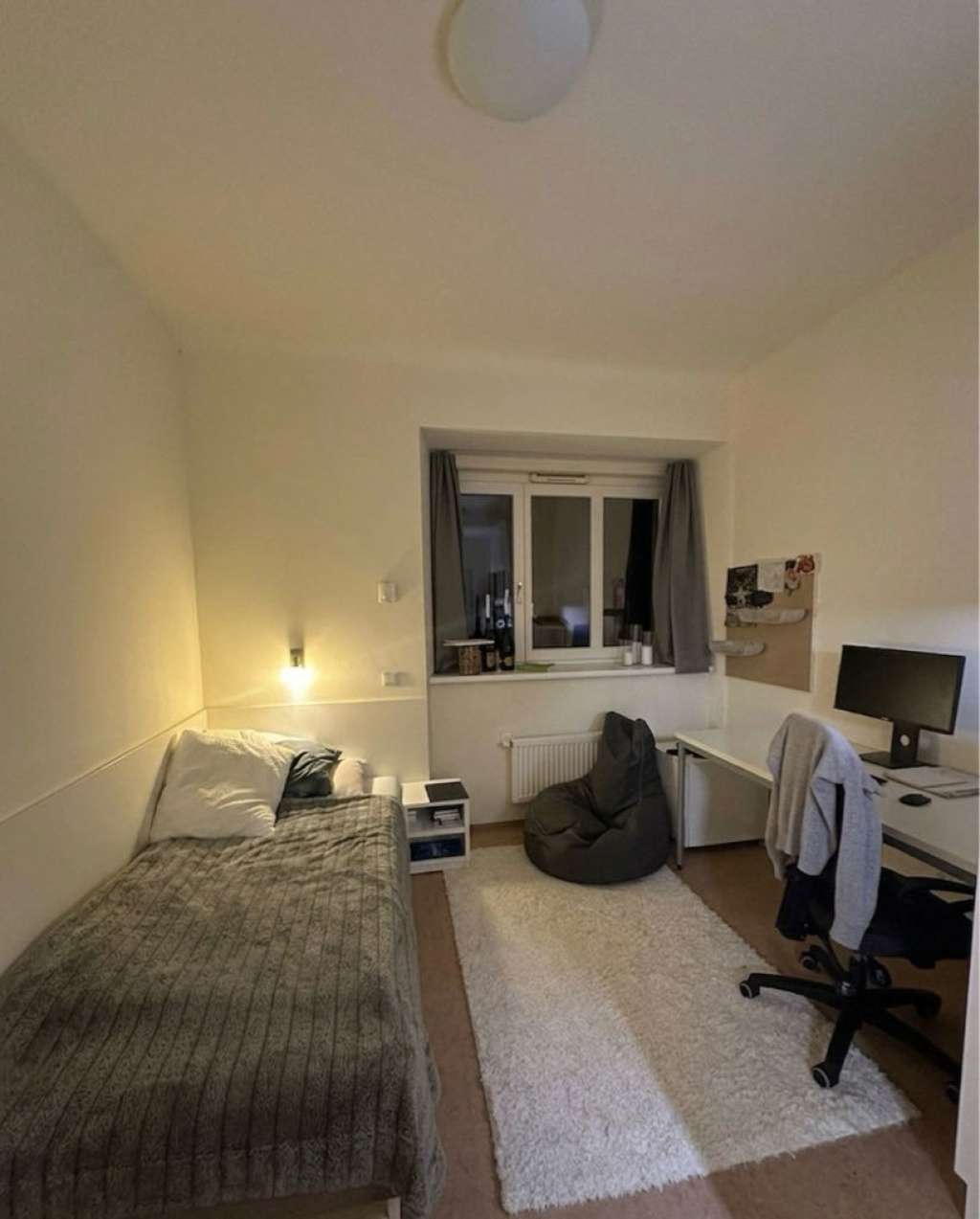 WG-Zimmer 08. Bezirk Josefstadt Pfeilgasse 10-12 - Bild 1